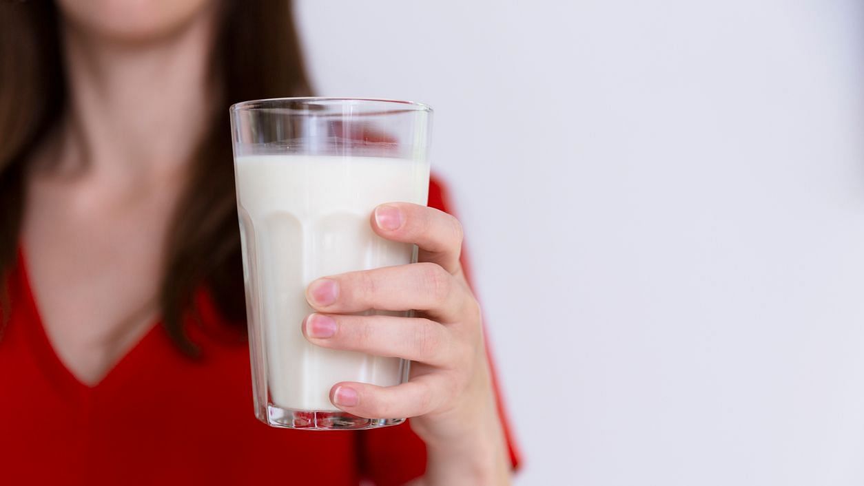 Drinking low-fat milk is significantly associated with less aging in adults.