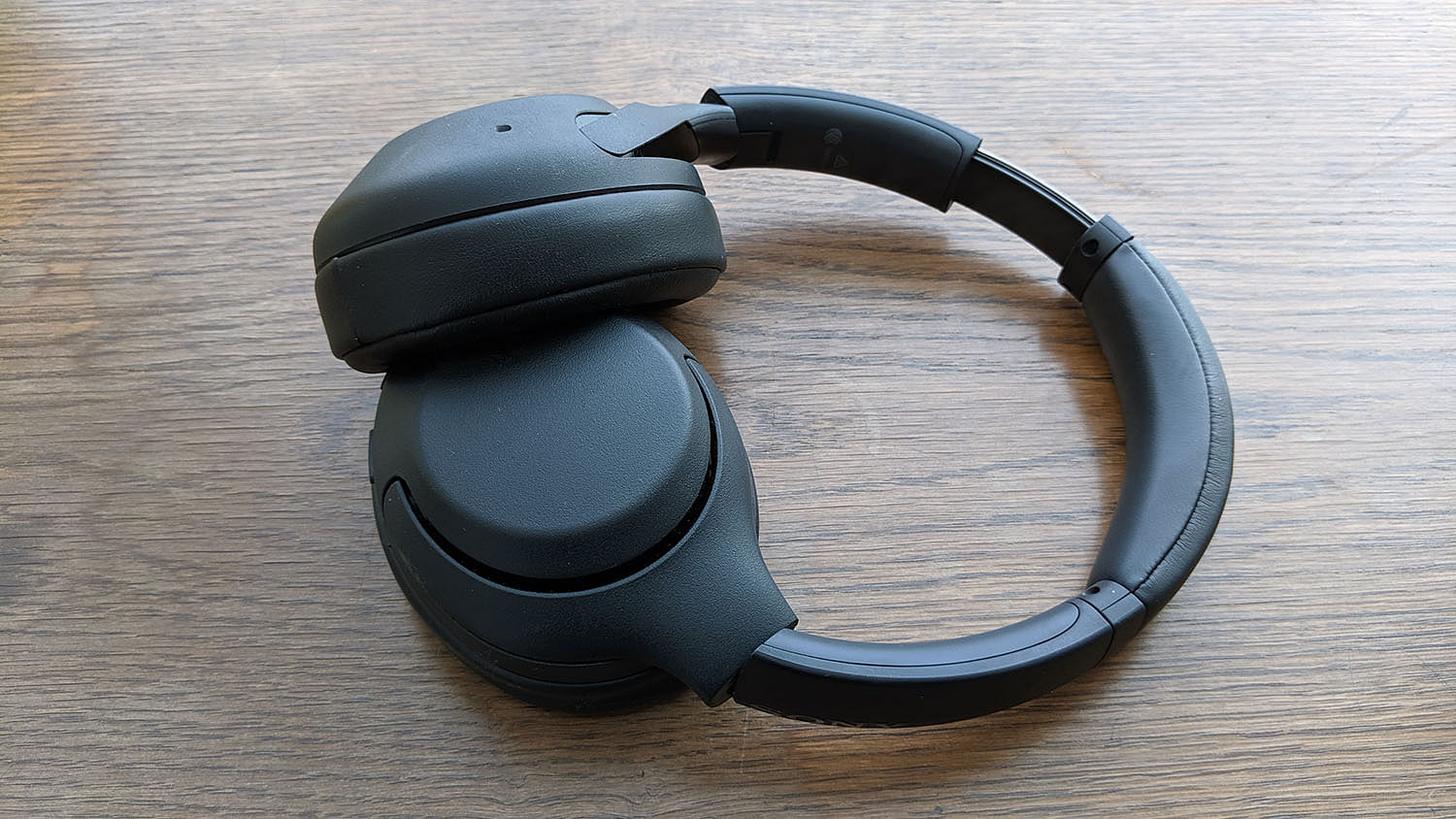 Bluetooth headphones have become popular over the past few years.