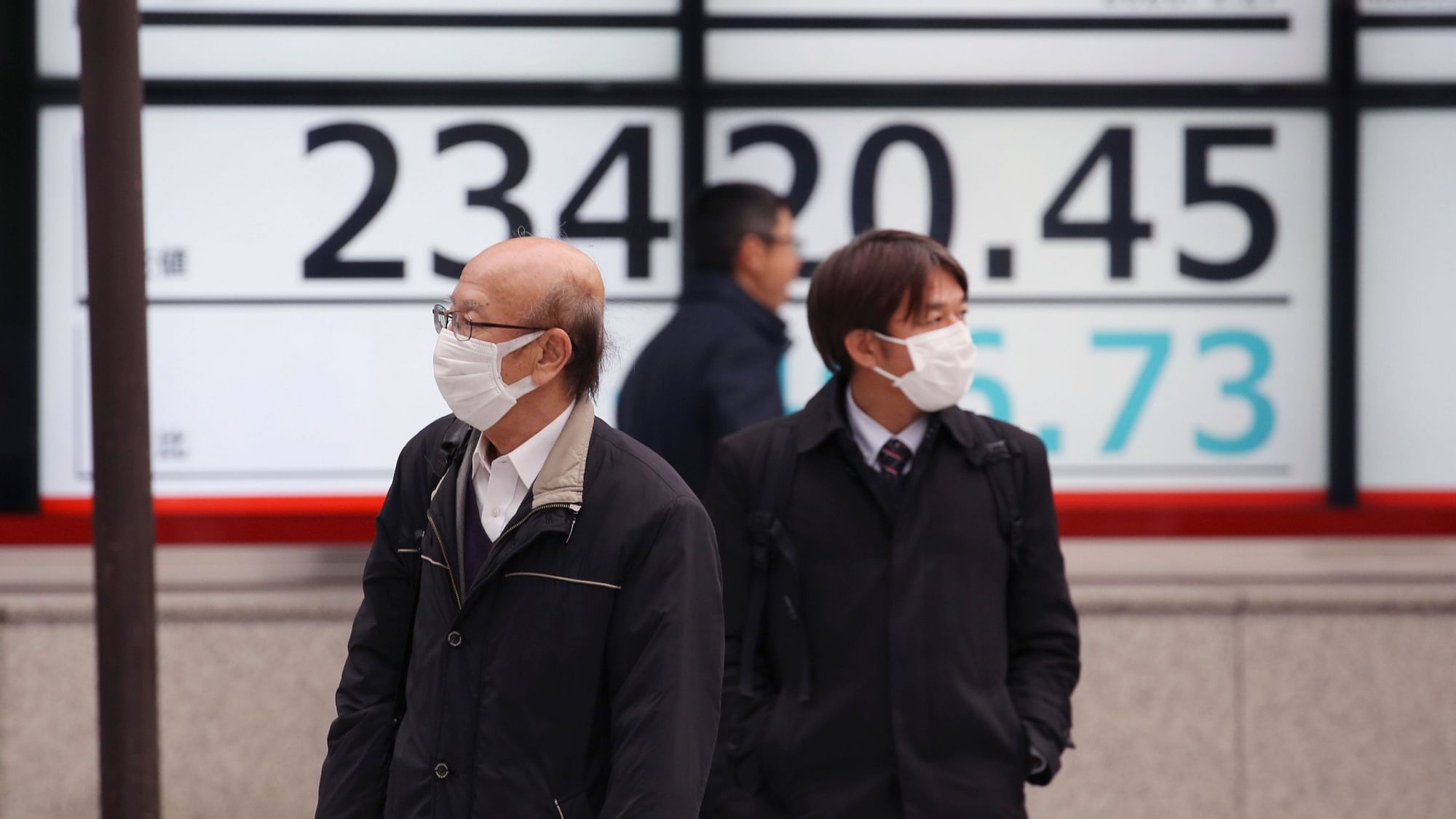 Shares tumbled  in the few Asian markets open as China announced sharp increases in the number of people affected in an outbreak of a potentially deadly virus.&nbsp;