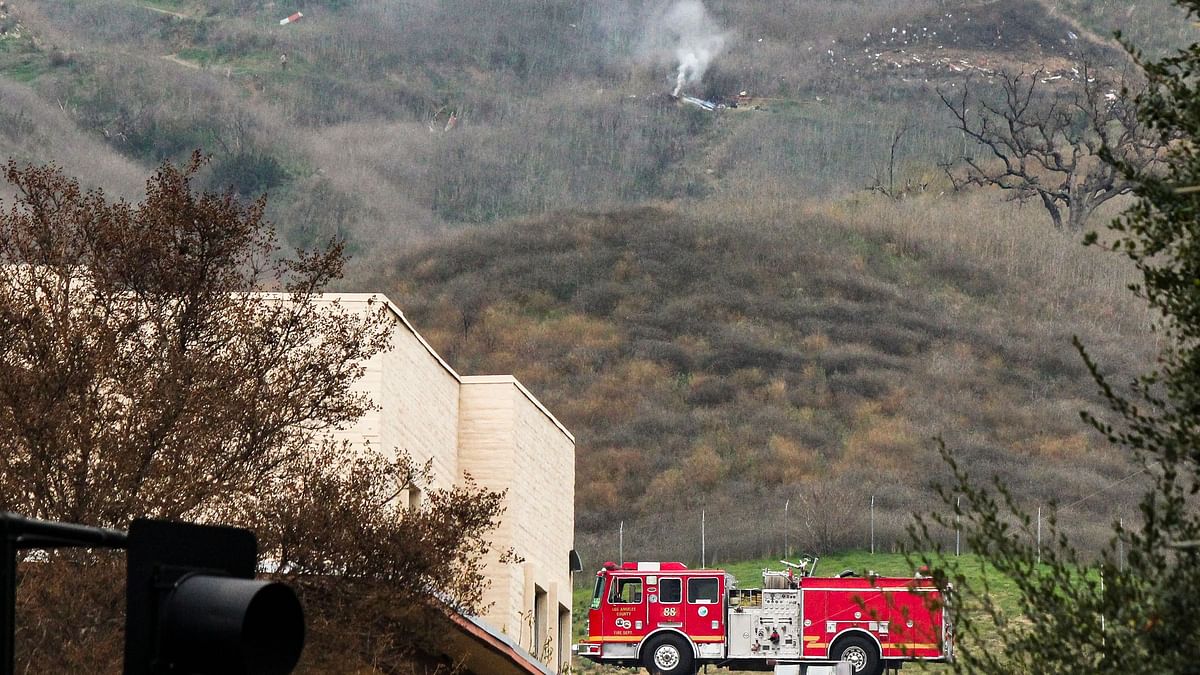 The helicopter carrying Kobe Bryant and 8 others that crashed  outside Los Angeles was flying in foggy conditions.