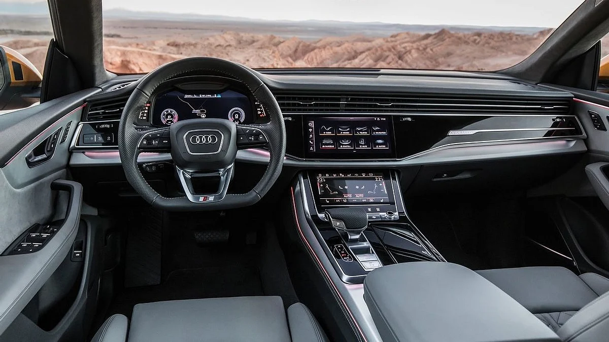 The interiors of the Audi Q8 feature complete touchscreen control systems. 