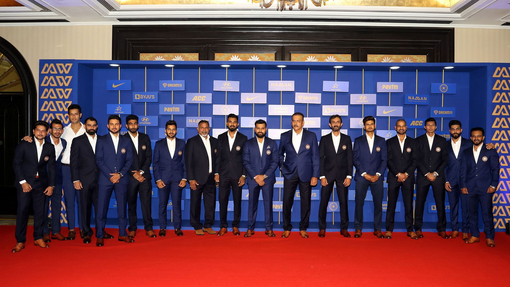 The entire Indian team was present at the BCCI Annual Awards in Mumbai on Sunday night.
