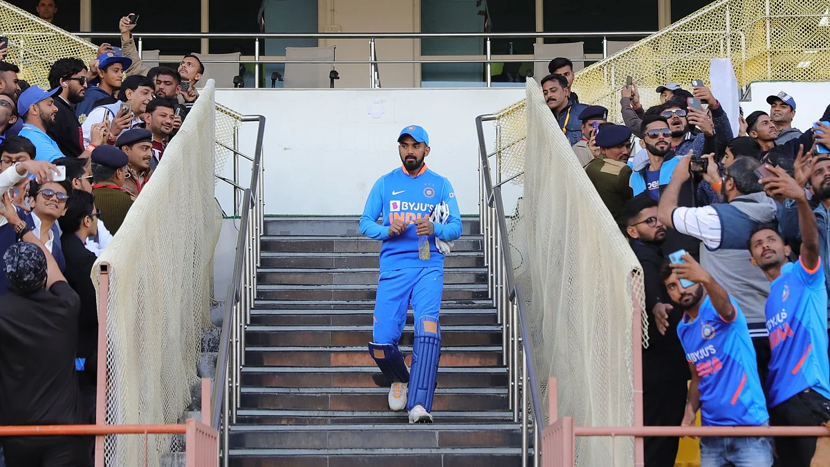 Virat Kohli has said KL Rahul will continue as the wicket-keeper in New Zealand as well but will that work out well for the batsman?