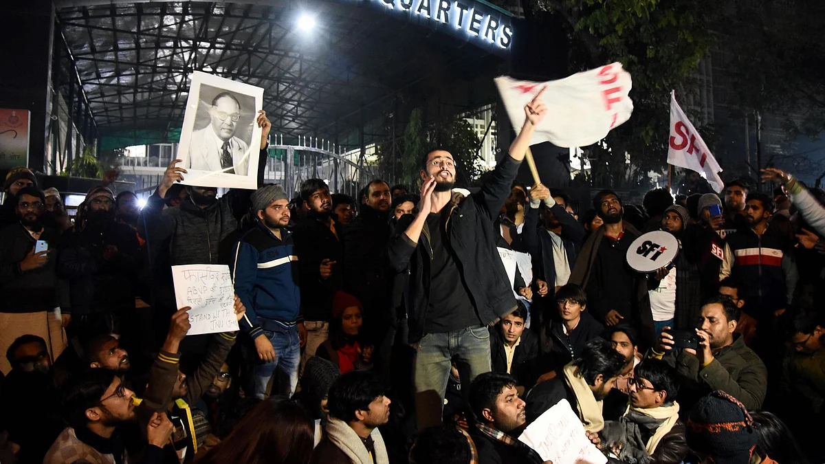 JNU Violence Reminds Me of 26/11 Mumbai Terror Attack: Uddhav 