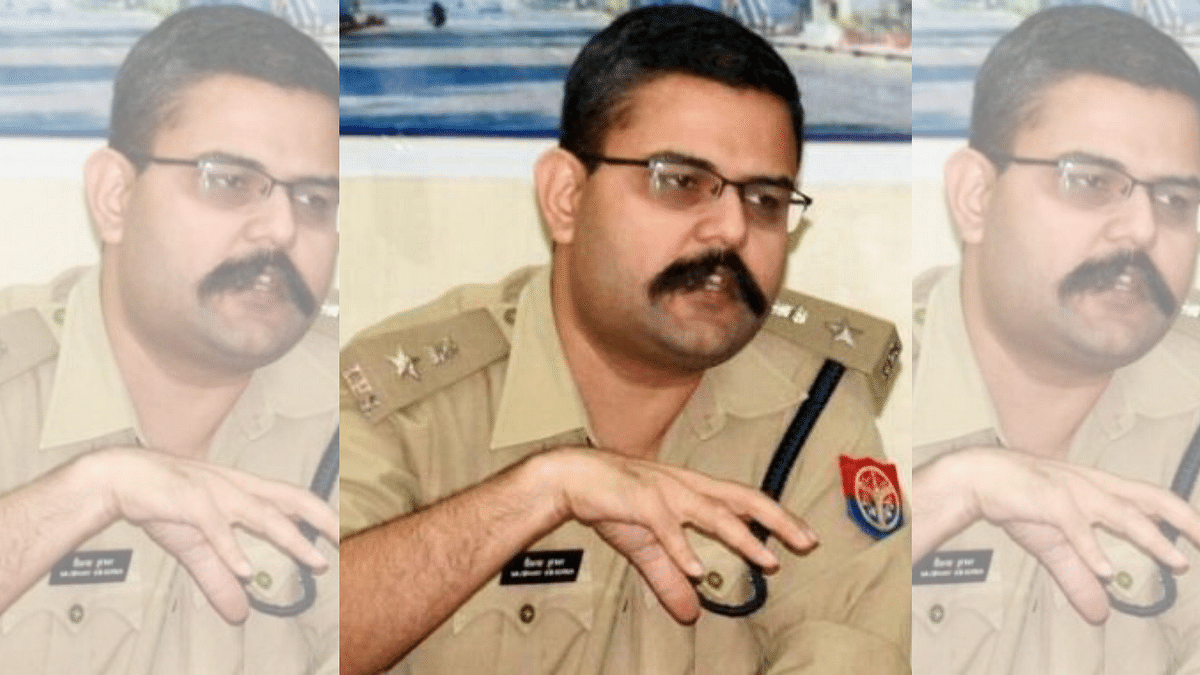 Sex Chat Row:  Govt Suspends Noida SSP  for Violating Service Rule