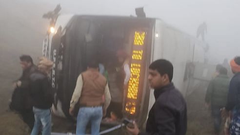Two dead and around 16 injured after a bus rolled over on the Agra-Lucknow Expressway near Fatehabad.