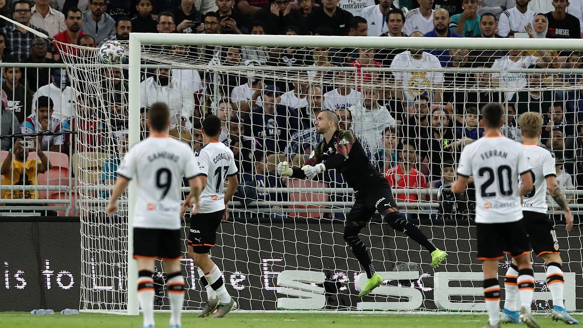 Valencia’s lone goal came through a penalty converted by Dani Parejo in second-half stoppage time.