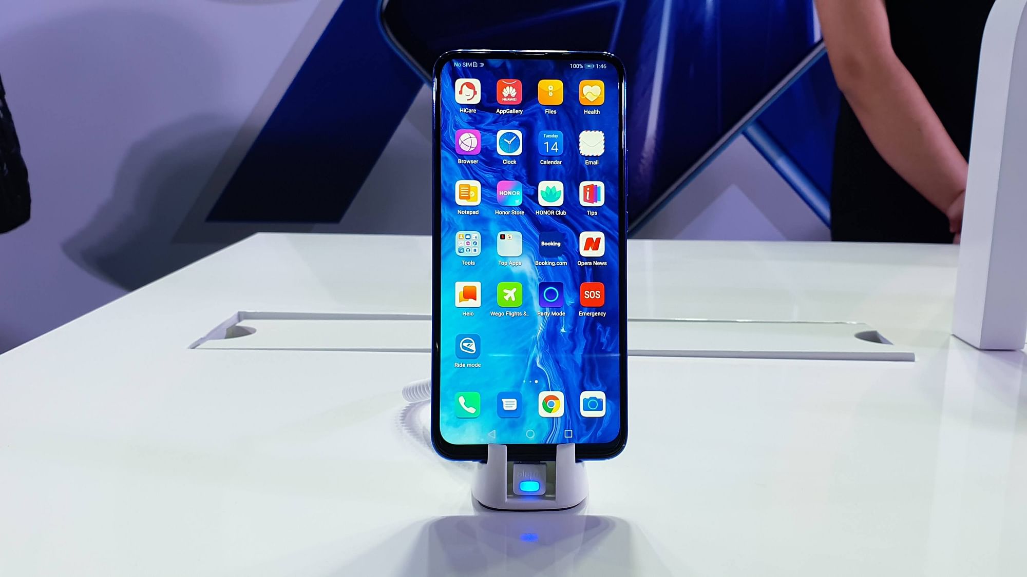 The Honor 9x comes with a 6.59-inch display.