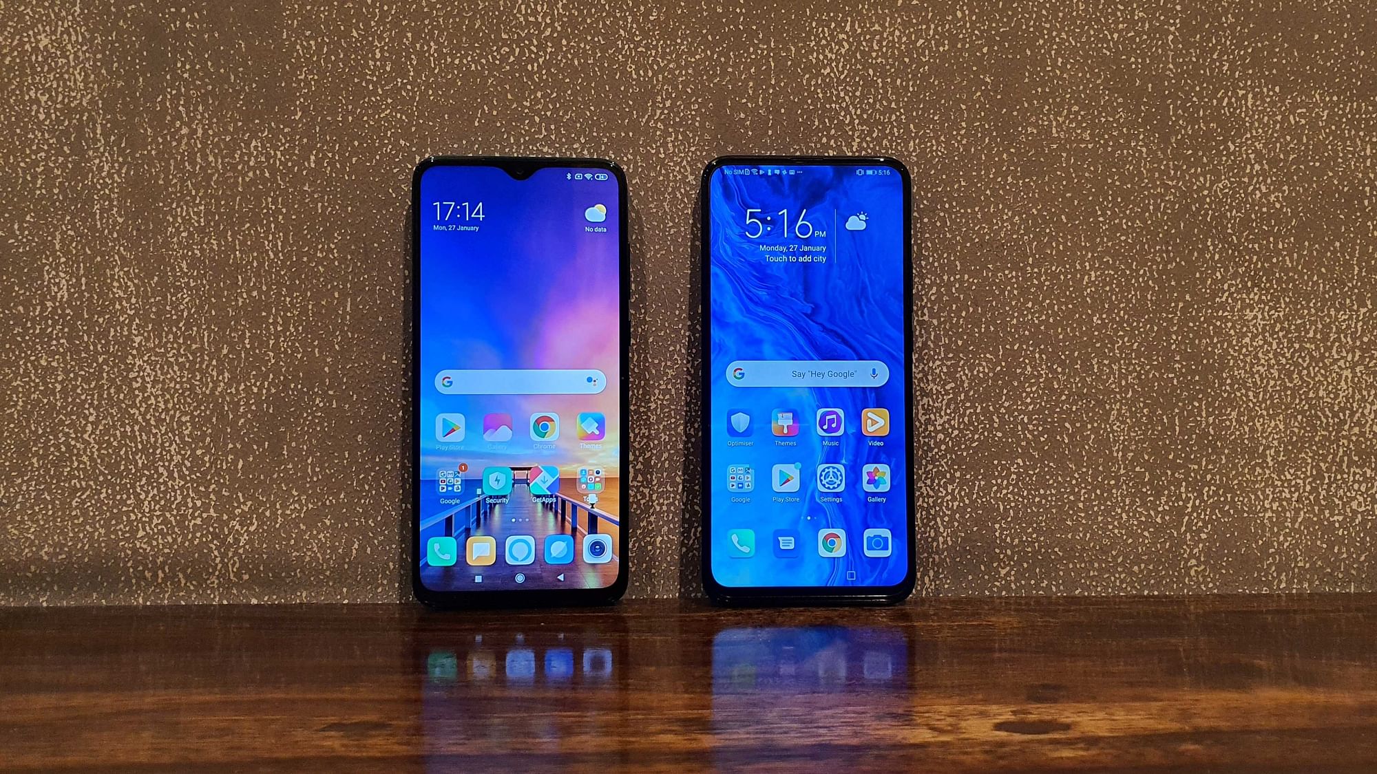 The Redmi Note 8 (left) comes with a water drop notch while the Honor 9x (right) offers a full view display.