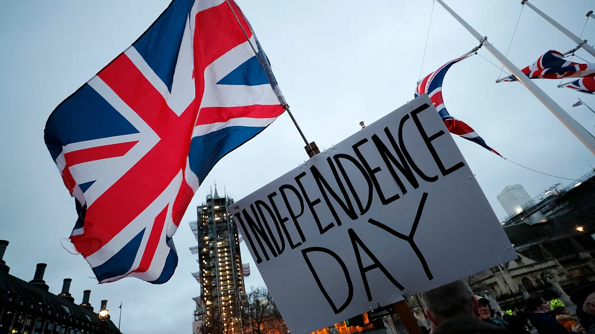 Brexit supporters gather during a rally in London on Friday, 31 January.