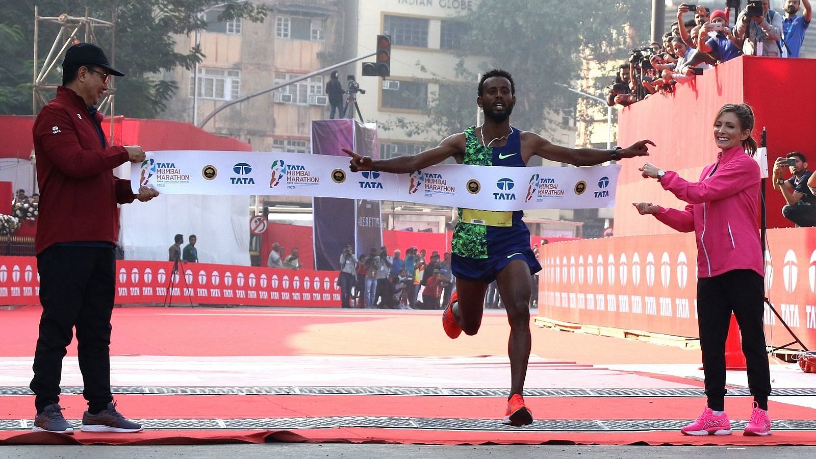 Wearing the controversial Nike Vaporfly shoes, Ethiopia’s Derara Hurisa clocked 2:08:09 to create a new record at Mumbai Marathon this year.