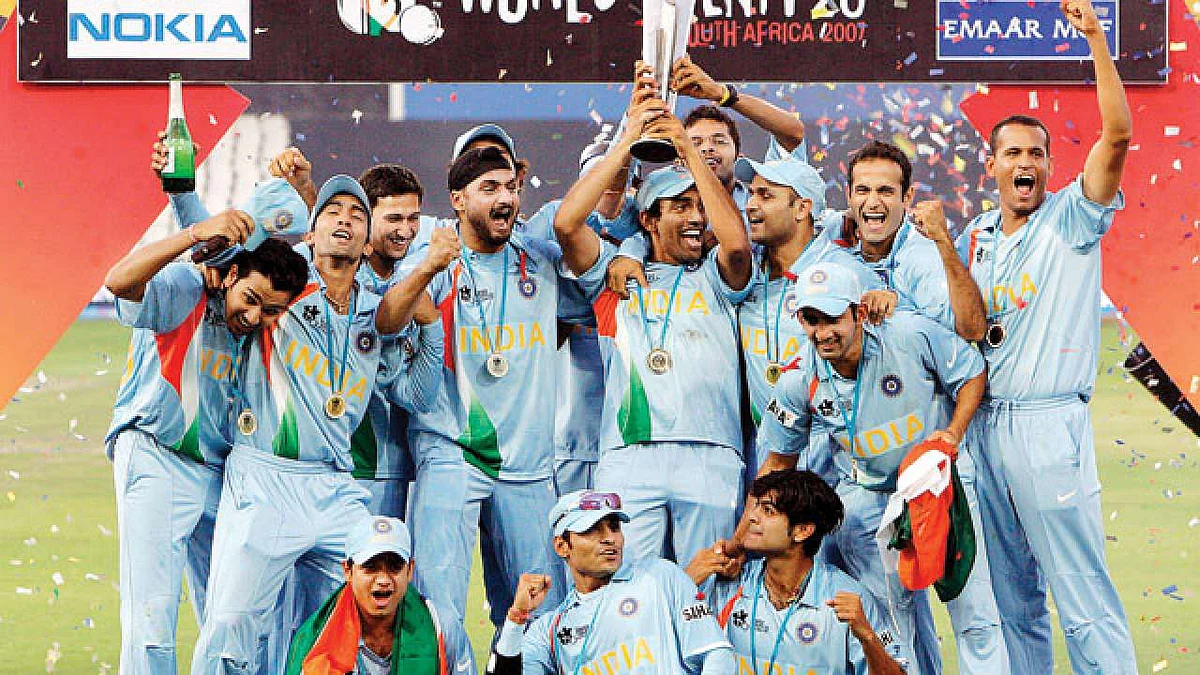 The Indian team with the 2007 T20 World Cup trophy.