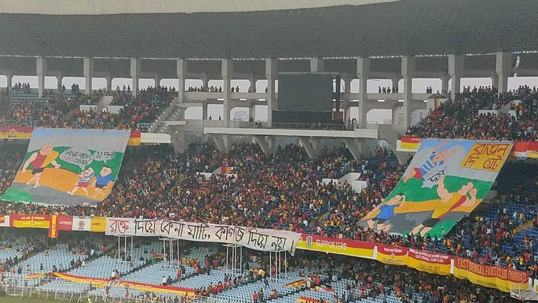 East Bengal supporters displayed a giant tifo (a choreographed display to form a large image or sign) during Sunday’s clash against Mohun Bagan in the I-League.&nbsp;