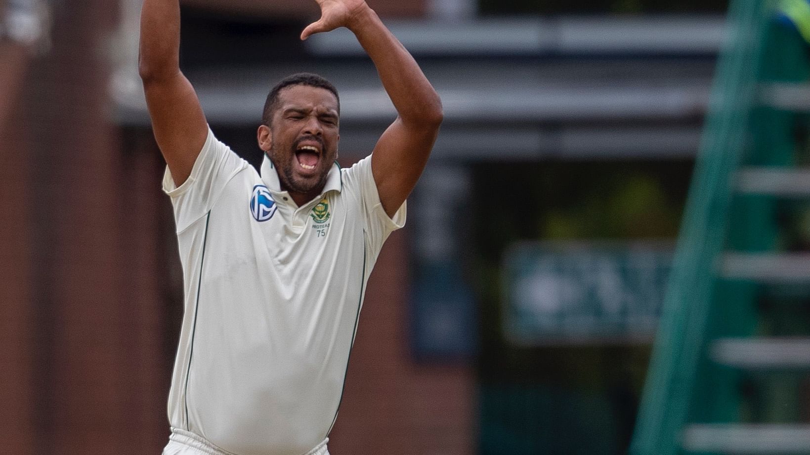 South Africa seam bowler Vernon Philander was fined for provoking England batsman Jos Buttler and also left the field injured in his final test on Sunday, 26 January.