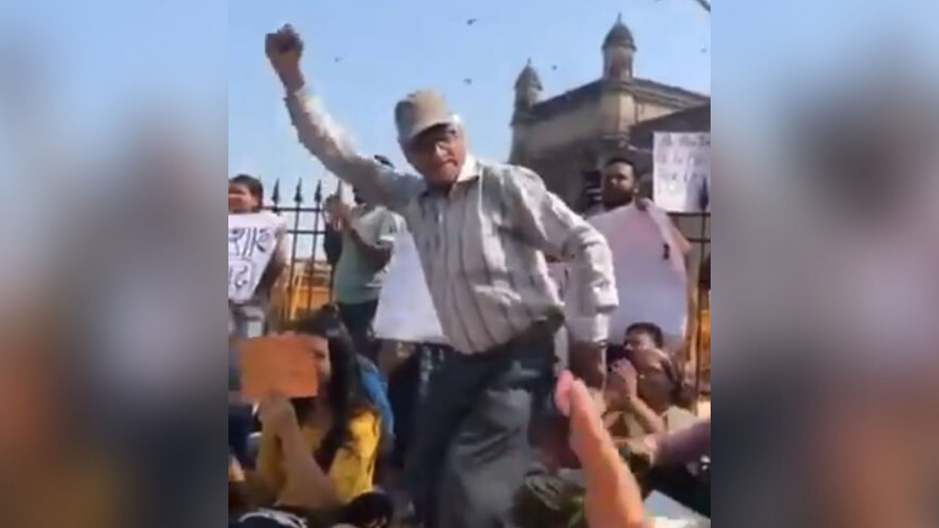 A video of an elderly man dancing at a protest in Mumbai has gone viral on social media.