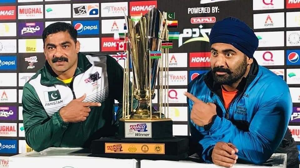 Pakistan defeated India won 43-41 in the final of the World Cup on Sunday in Lahore’s Punjab Stadium.