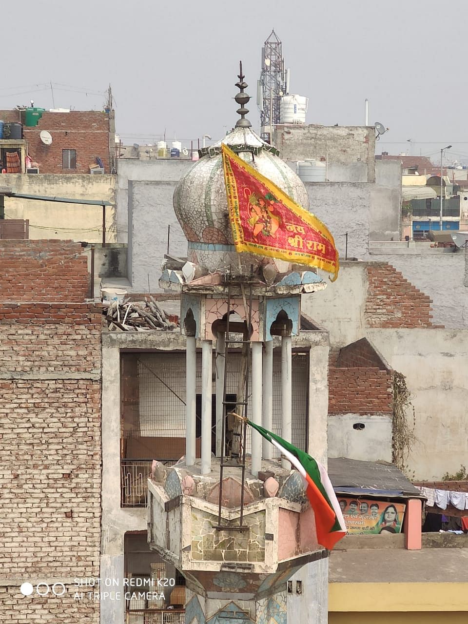 The flag that was hoisted at the Ashok Nagar mosque has a picture of Lord Hanuman and “Jai Shri Ram” written on it.