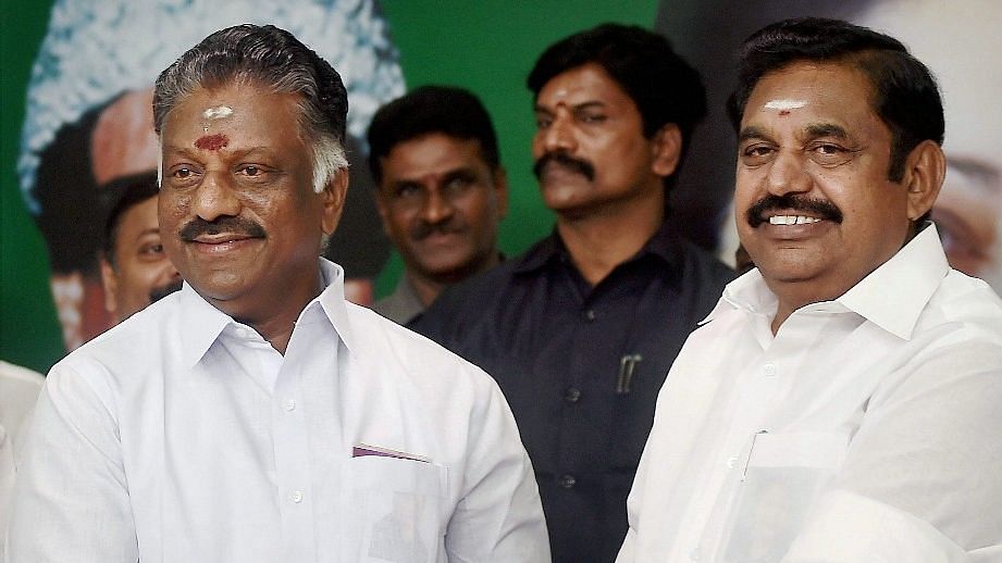 Tamil Nadu Chief Minister E Palaniswami (R) and O Panneerselvam (L).&nbsp;