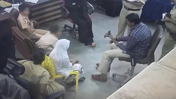 Police interrogating Bidar School Children
