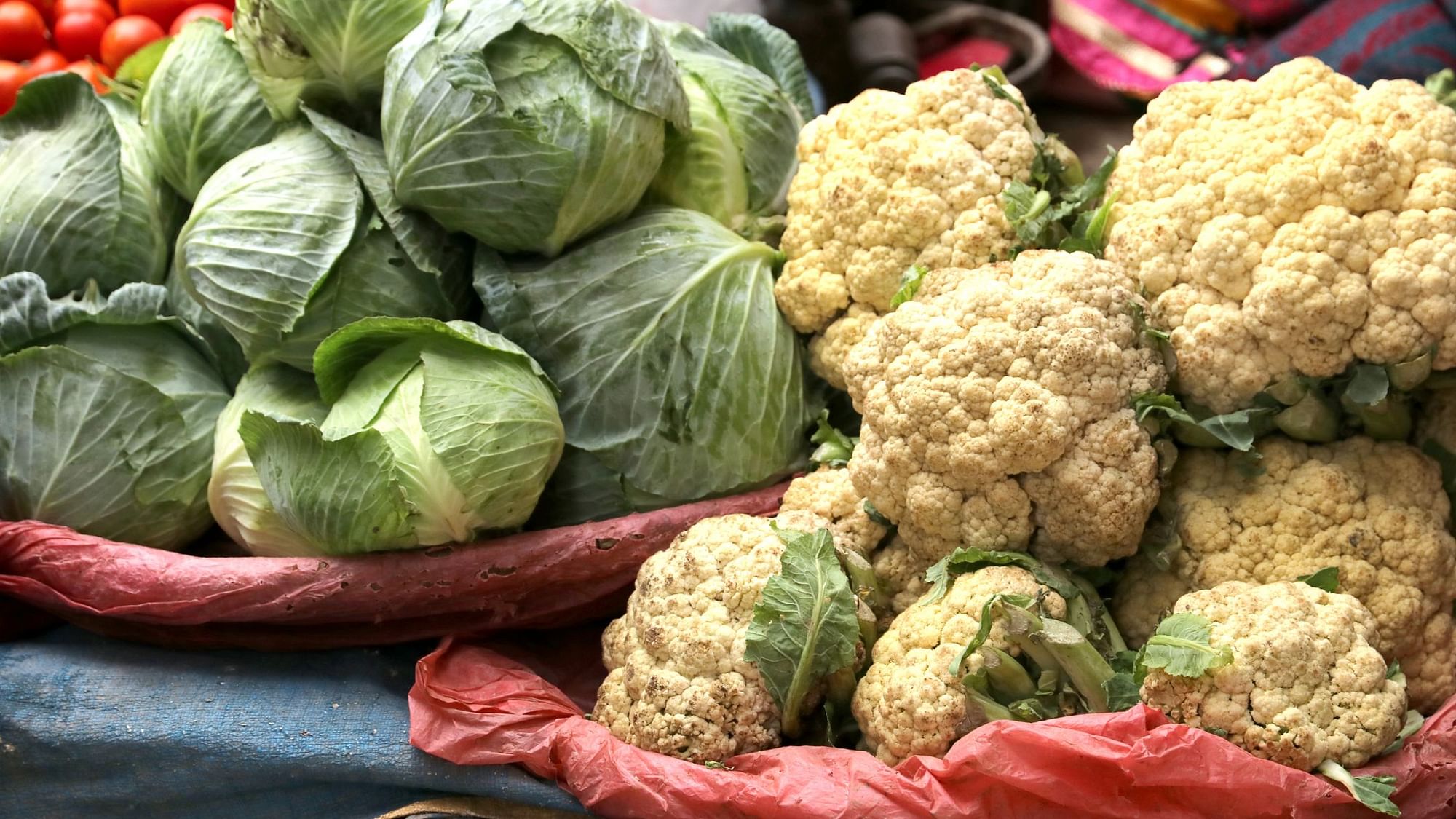 A natural compound found in widely consumed vegetables such as cabbage, kale, and cauliflower may help treat fatty liver disease.