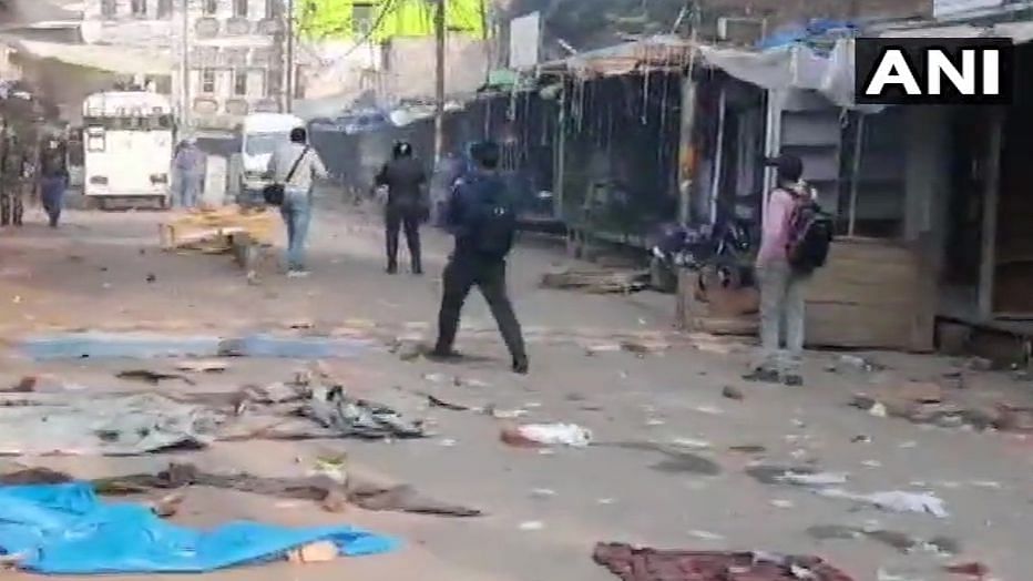  Police, protesters clash in Aligarh.