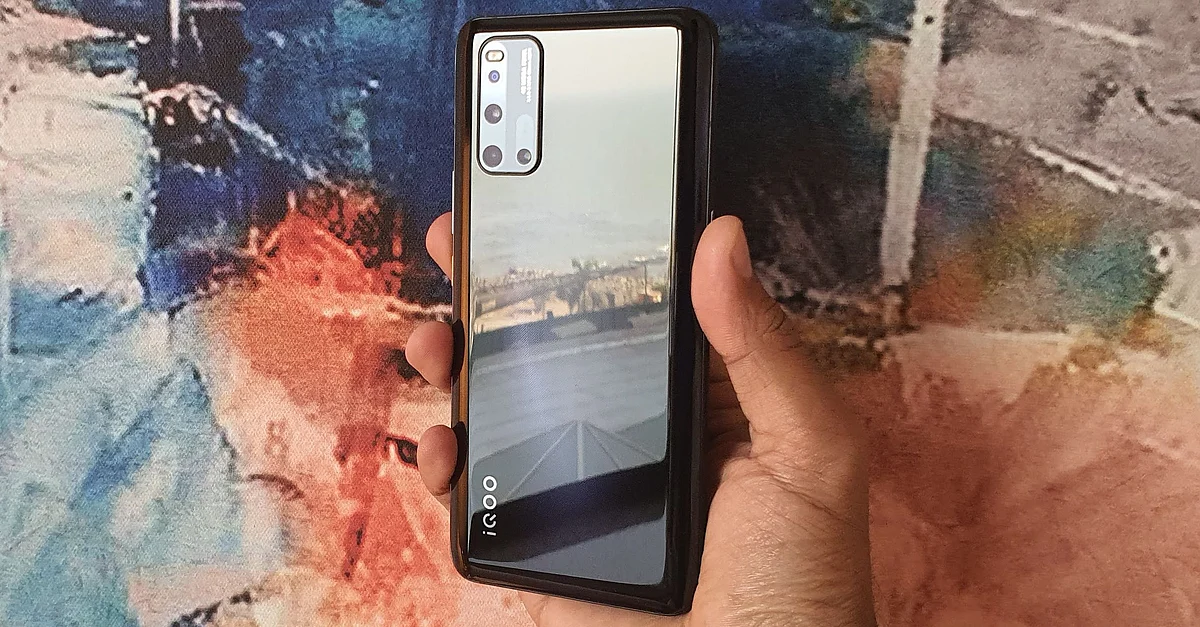 It comes with a quad camera setup at the back.