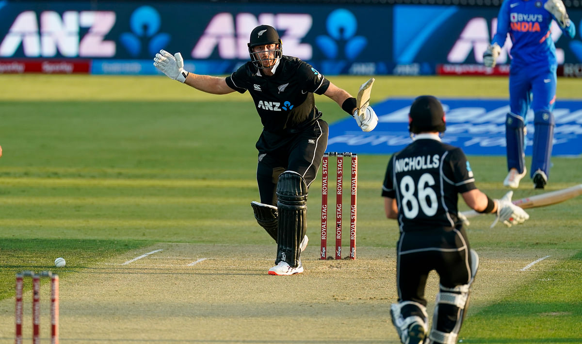 Live updates from the 3rd ODI between India and New Zealand.