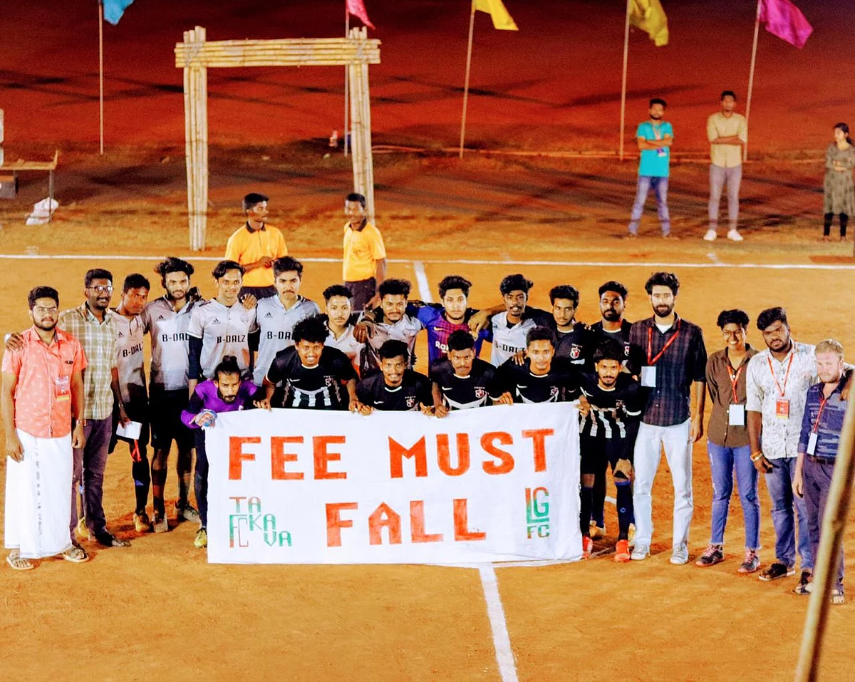 <div class="paragraphs"><p>Students’ Council organised a football tournament on 14 and 15 February as protesting against the fee hike.</p></div>