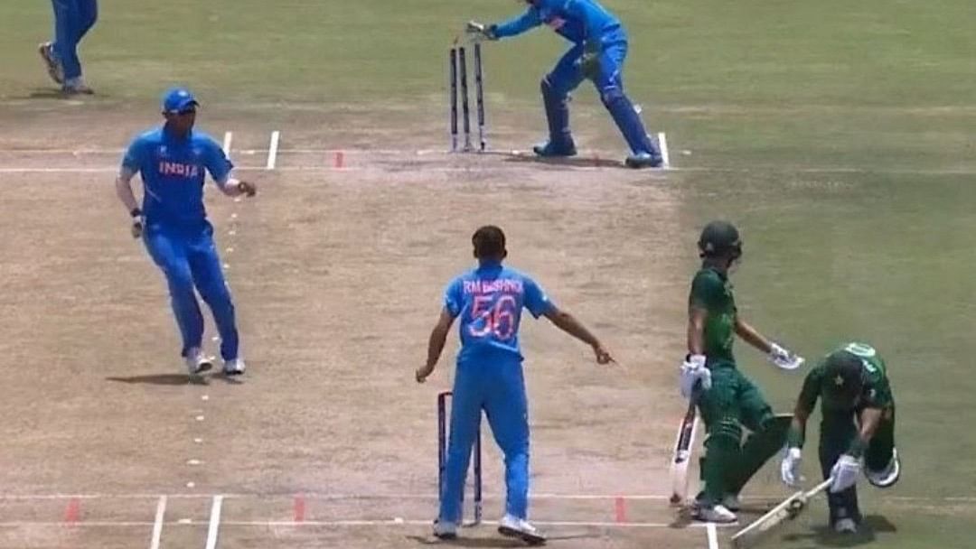 Just when Pakistan was looking to build a partnership, a poor call for a run gave India the wicket of Rohail Nazir.
