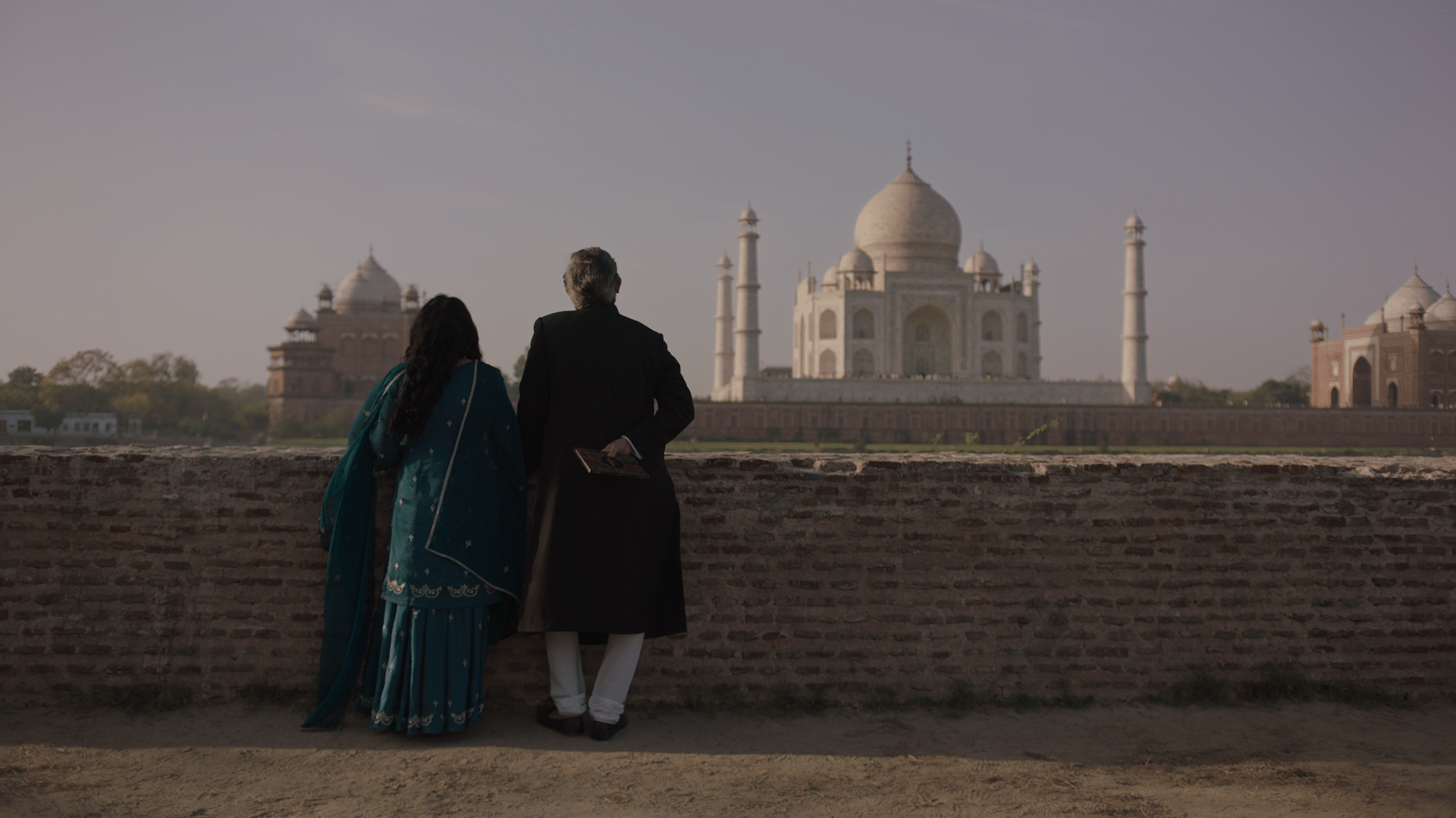 A still from <i>Taj Mahal 1989</i>.