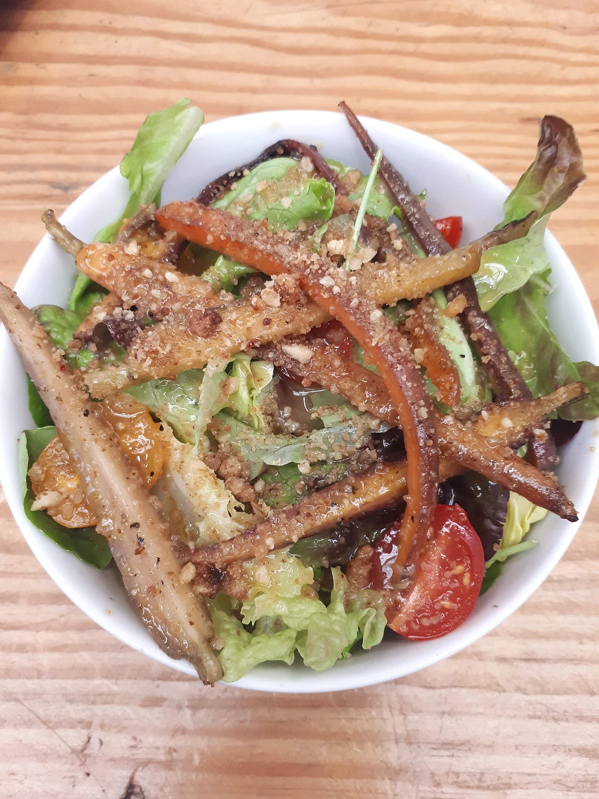 Dehydrated carrots salad.