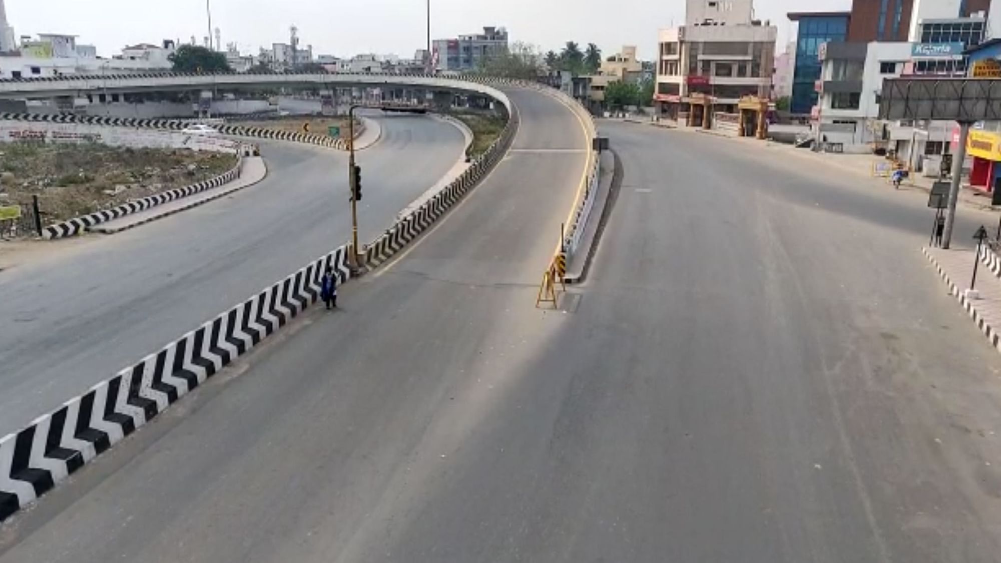 Streets wore as a deserted look in Chennai on Sunday as the entire city observed a janata curfew.