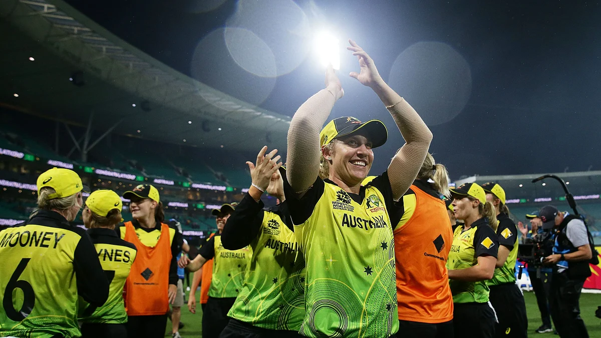 Australia beat South Africa to enter the 2020 ICC Women’s T20 World Cup final.