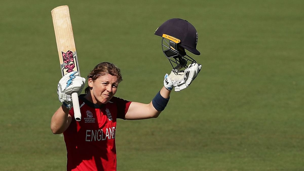 Alyssa Healy, Beth Mooney, Meg Lanning, Jess Jonassen & Megan Schutt were included along with four England players.