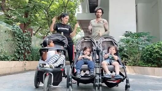 Sunny Leone and Daniel Weber entertain their kids.&nbsp;