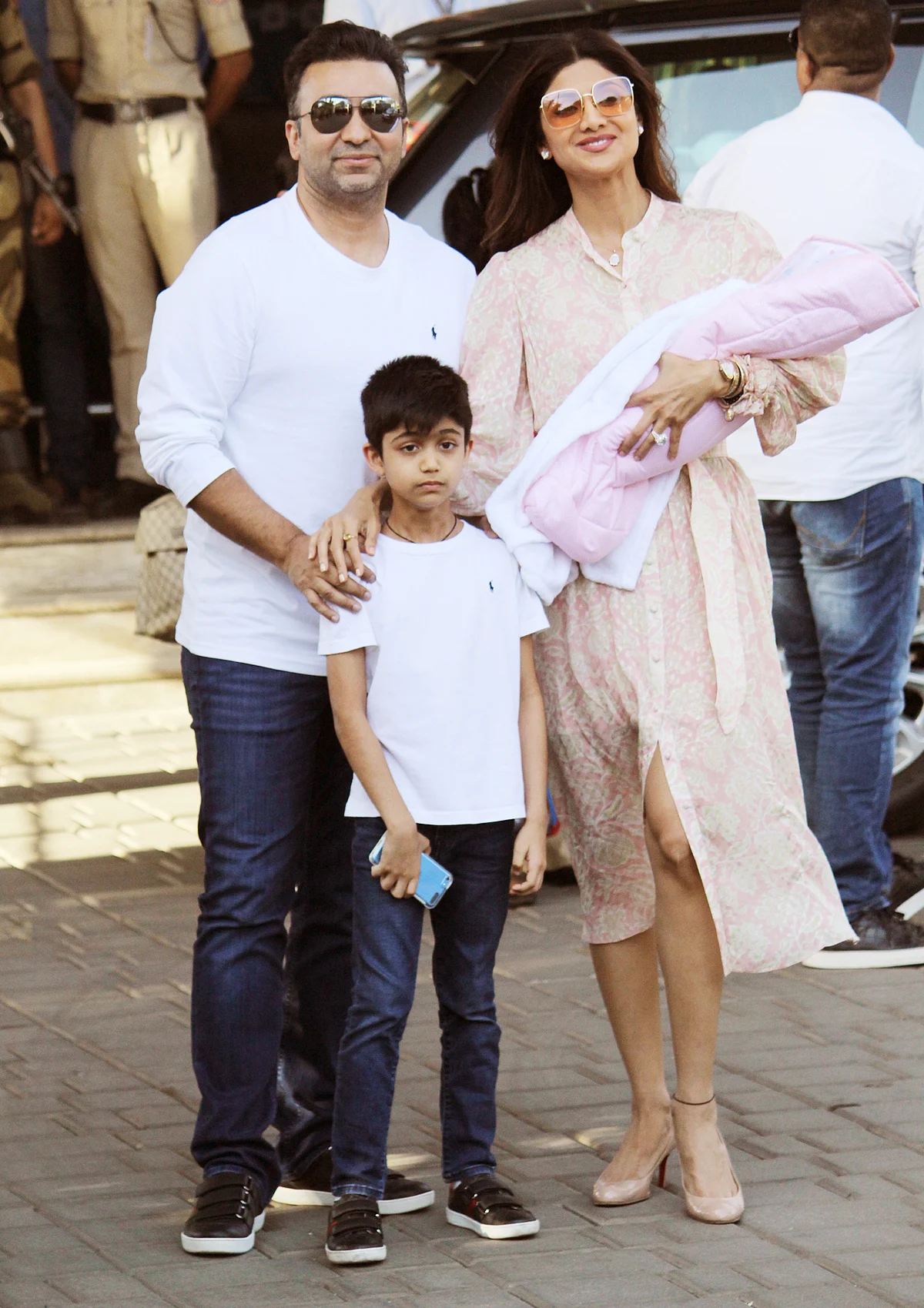 Shilpa Shetty and Raj Kundra with their children Viaan and Samisha. 