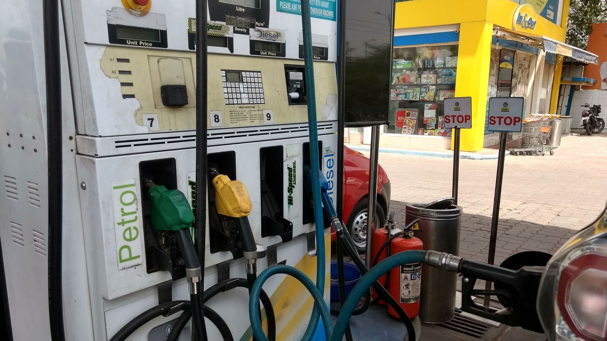 While crude oil prices are down nearly 40 percent, fuel prices haven’t gone done even 10 percent at the pump.