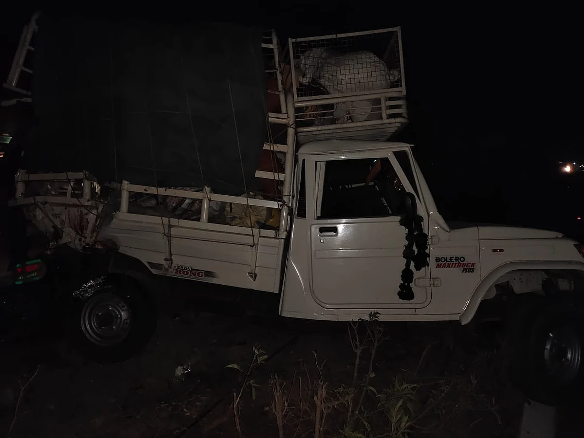The van was hit by a truck near Pedda Golconda.