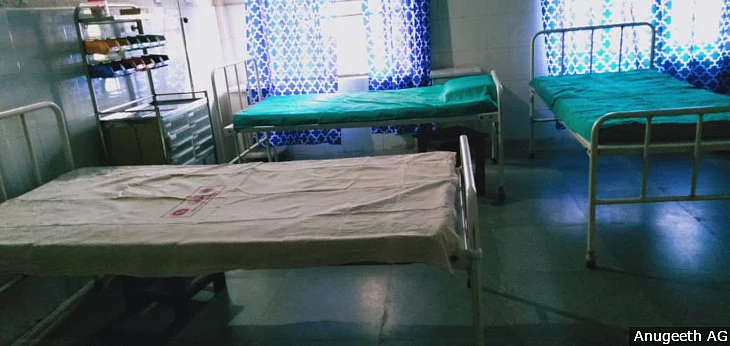 An empty isolation room at the Pathanamthitta General Hospital. The authorities have allowed the family of three who tested positive to be together in one room. A neighbouring room is occupied by two of their relatives.