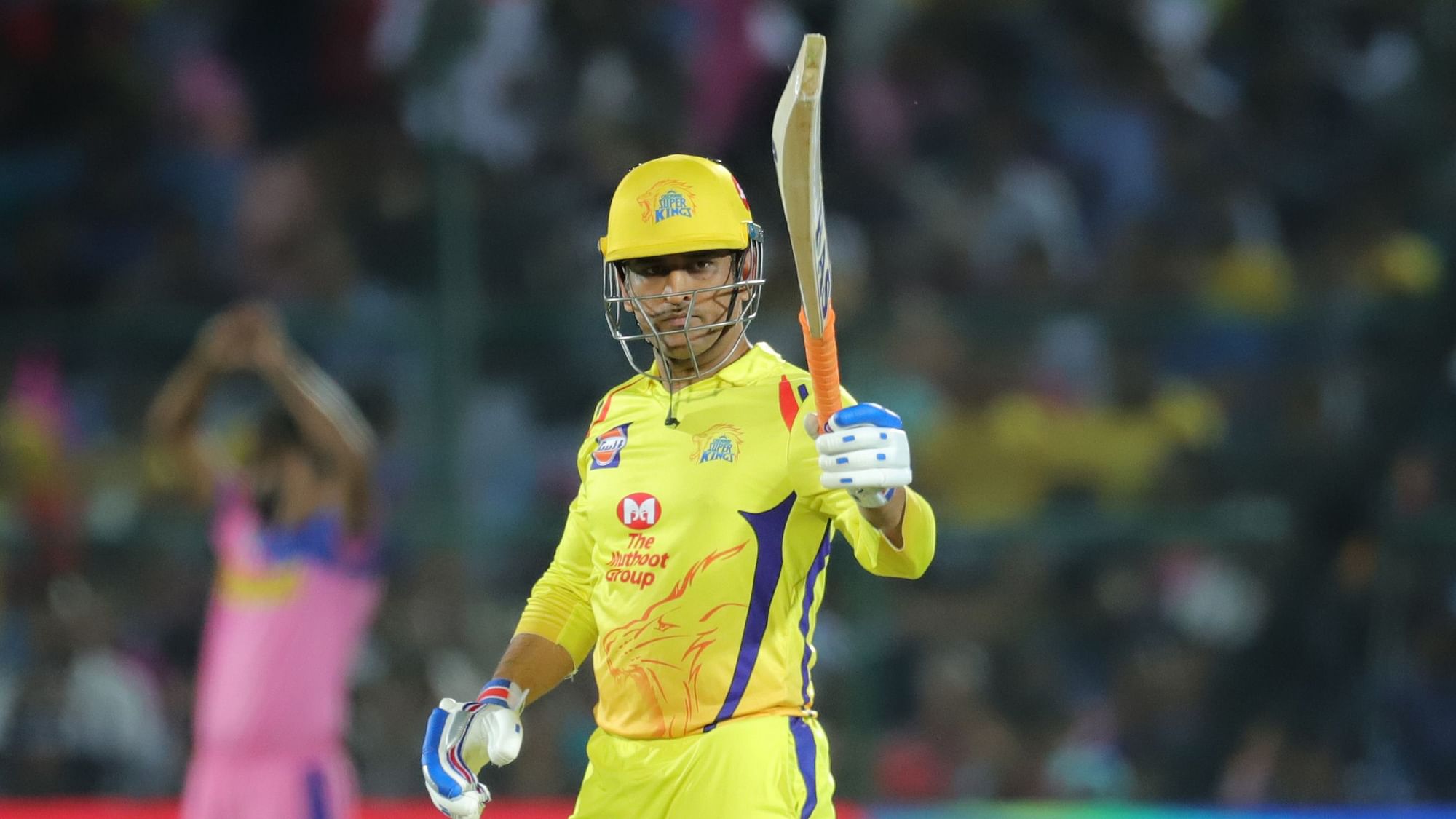Watch video: MS Dhoni hit six sixes during a practise session for Chennai Super Kings.