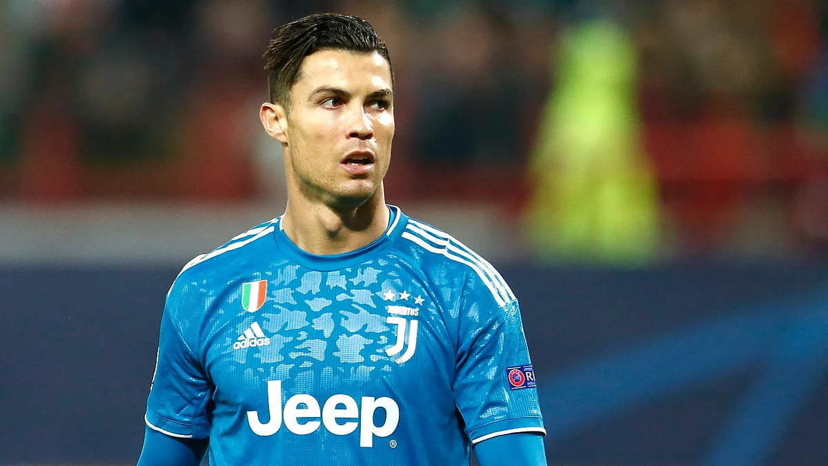 Messi, Ronaldo Donate 1M Euros to Hospitals to Combat COVID-19