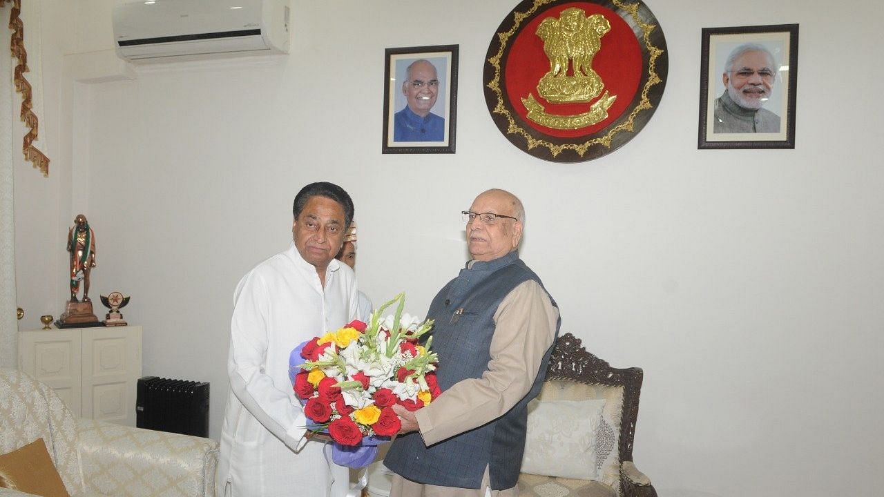 Madhya Pradesh CM Kamal Nath meeting Governor Lalji Tandon on Friday, 13 March.