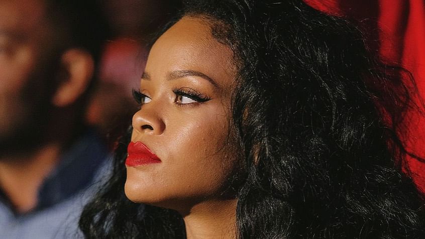 Rihanna’s non profit organisation donates 5 million for coronavirus aid.