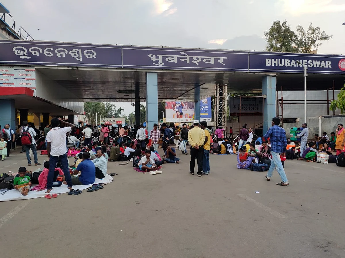 Many queued to board a bus back to their villages and hometowns.