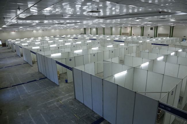 A large convention hall in Chennai has been converted into a 550-bed quarantine facility in the city.