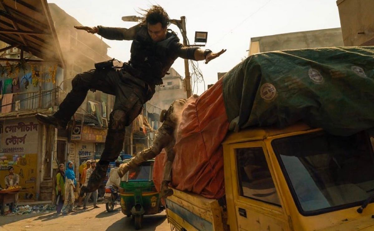 The cast of ‘Extraction’ decodes the tense action sequences in the film. 