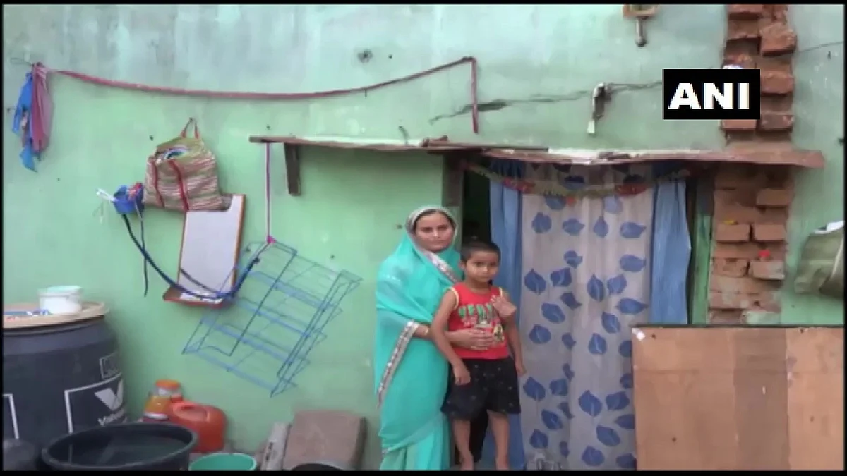 Widow of CAF Personnel Who Died in Bastar Donates 10,000 to COVID