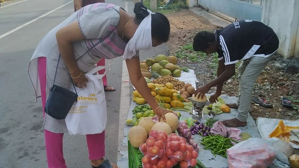 Two vegetable vendors are always available at the gate.