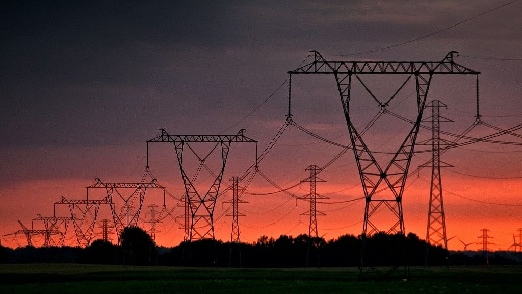 Maharashtra Energy Minister Says State Facing Power Crisis Due to Coal Shortage