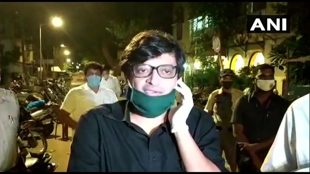 Arnab Goswami also went to NM Joshi Marg station on Monday to give his statement regarding the FIR against him.